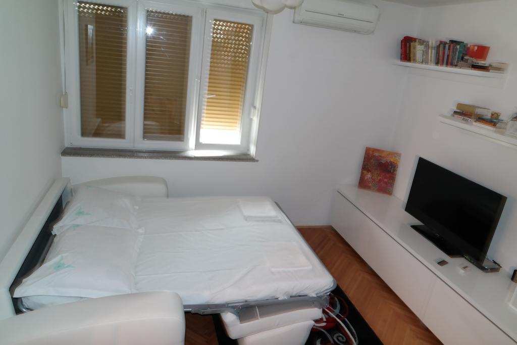 Apartment Penny Split Pokoj fotografie